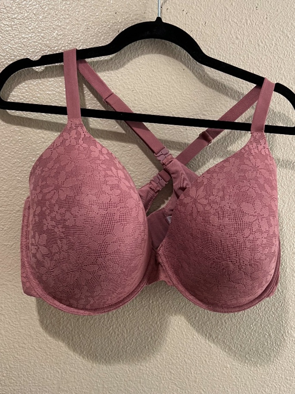 Old‎ Navy Women’s Lace Lightly Padded Bra in Dusty Rose size 42 DDD